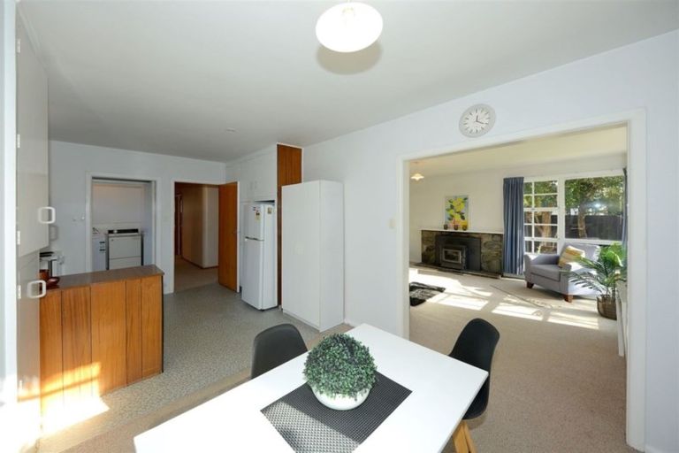 Photo of property in 27 Tuckers Road, Redwood, Christchurch, 8051