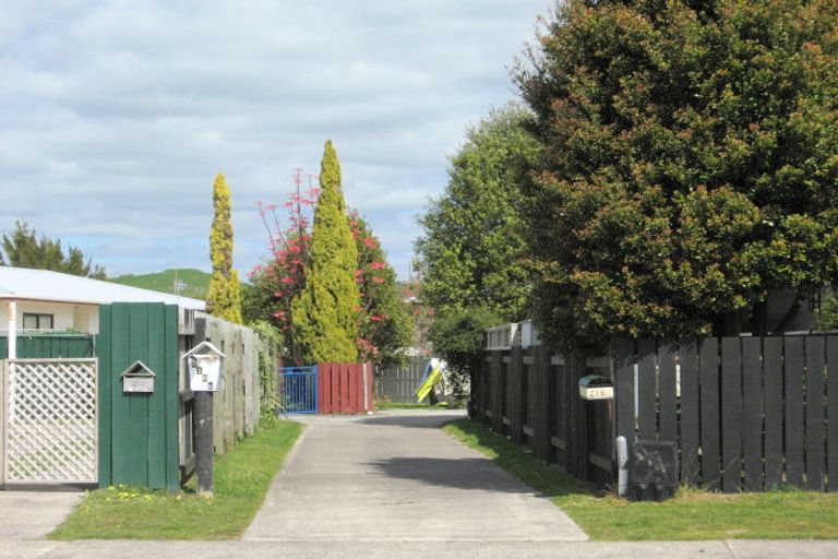 Photo of property in 216b Gravatt Road, Papamoa Beach, Papamoa, 3118