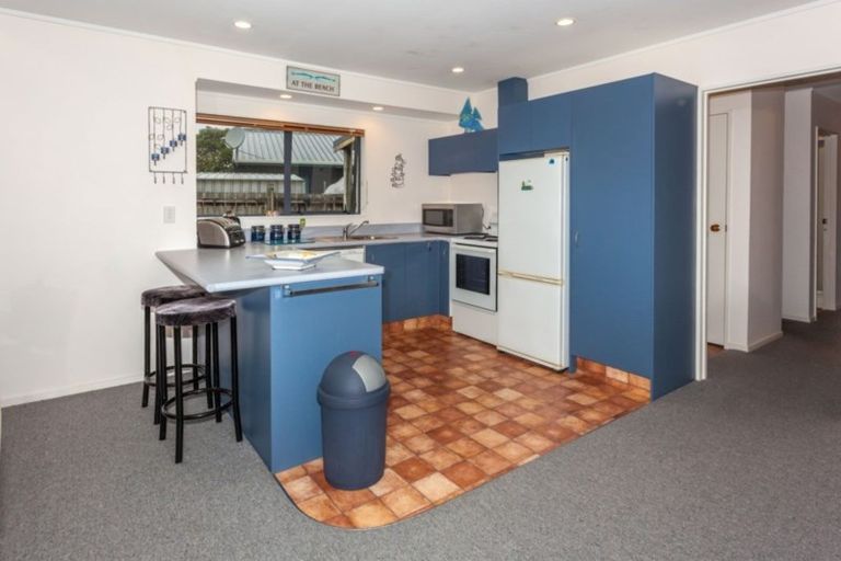 Photo of property in 109 Hampton Road, Whangamata, 3620