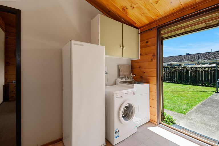 Photo of property in 8 Douglas Street, Springfield, Rotorua, 3015