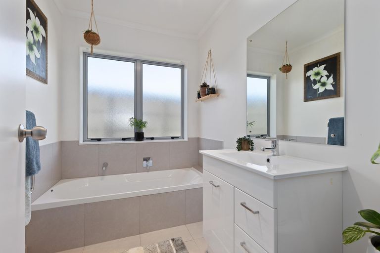 Photo of property in 27 Blunt Road, Te Kauwhata, 3710