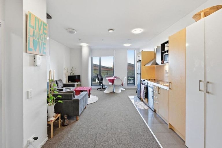Photo of property in Twin Towers, 308/17 Putney Way, Manukau, Auckland, 2104