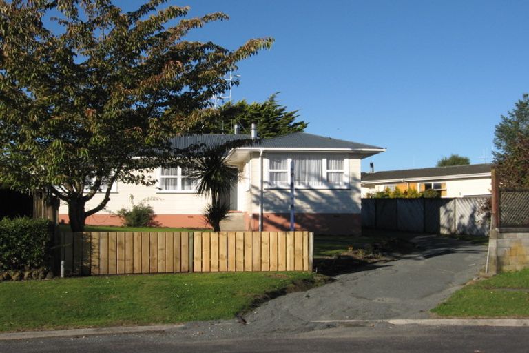 Photo of property in 27 Weka Place, Tokoroa, 3420