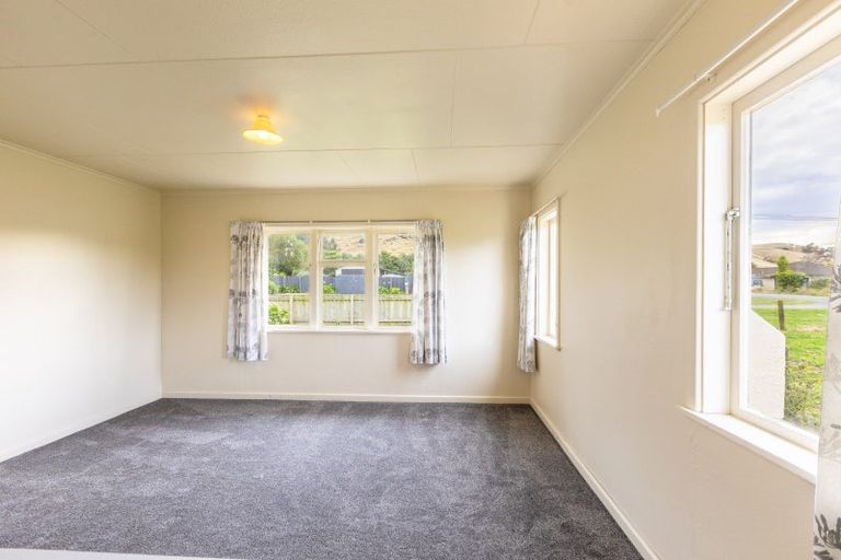 Photo of property in 8 Dundas Street, Porangahau, 4291