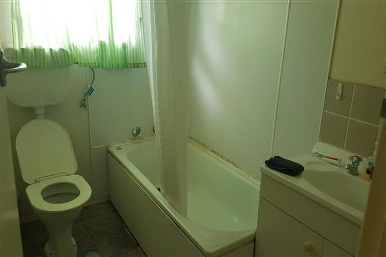 Photo of property in 3/123 Ti Rakau Drive, Pakuranga, Auckland, 2010