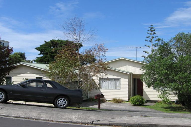 Photo of property in 10 Relko Crescent, Torbay, Auckland, 0630