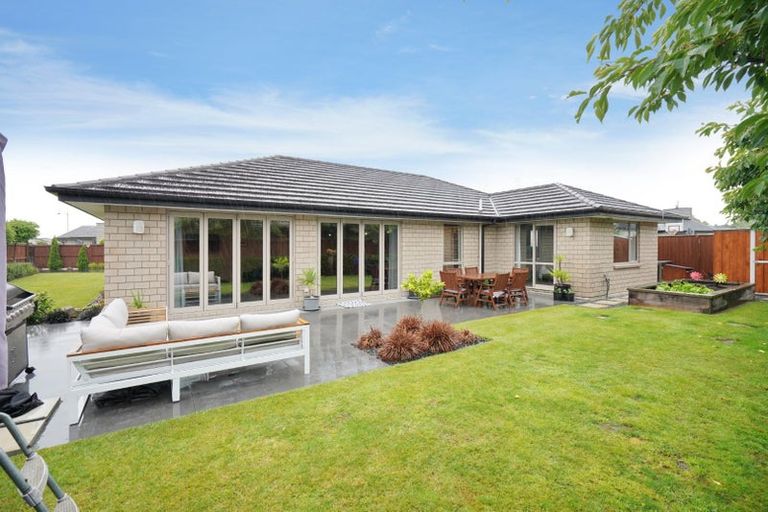 Photo of property in 13 Wootton Place, Kaiapoi, 7630