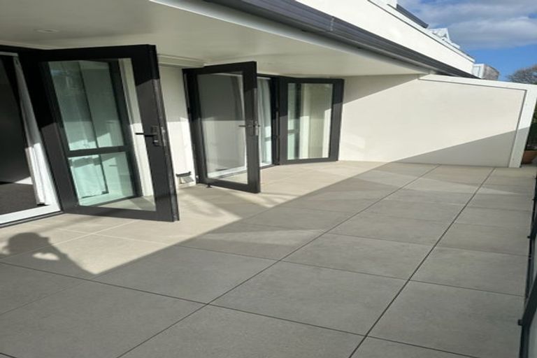 Photo of property in 3/8 Rugby Road, Birkenhead, Auckland, 0626