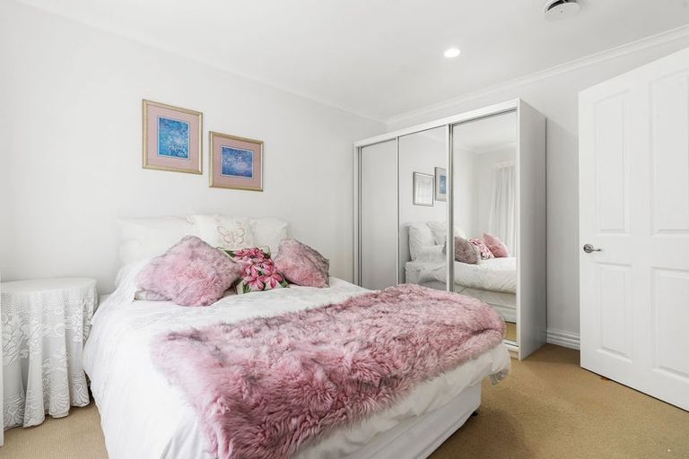 Photo of property in 23 Kilsyth Way, East Tamaki Heights, Auckland, 2016