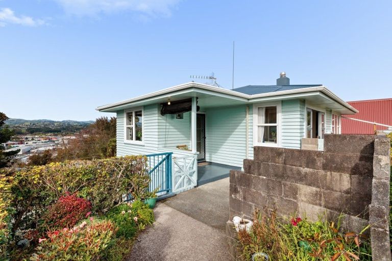 Photo of property in 22 Rawhiti Street, Greerton, Tauranga, 3112