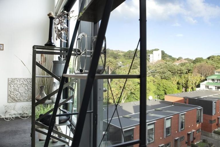 Photo of property in Nouvo Apartments, 21 Rugby Street, Mount Cook, Wellington, 6021