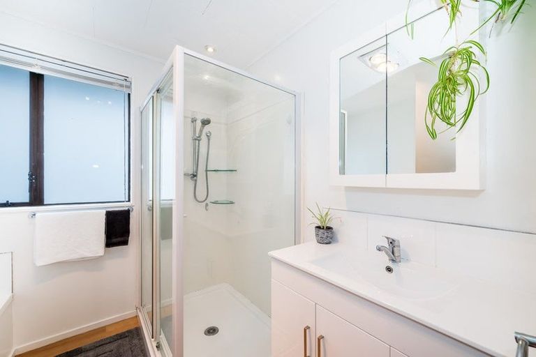 Photo of property in 15 Palmer Court, Paraparaumu, 5032