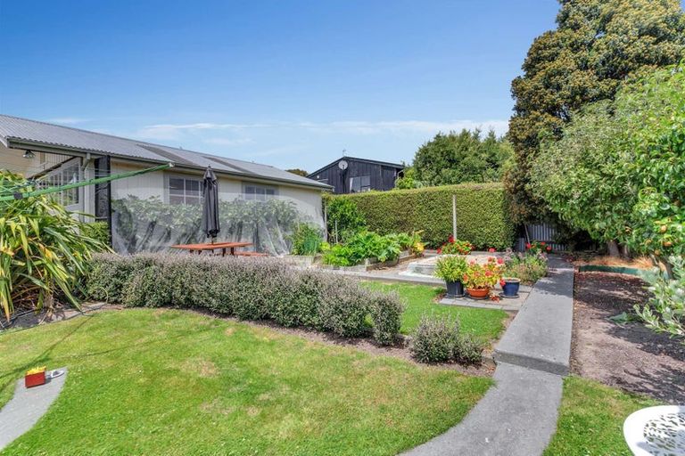 Photo of property in 19 Waipapa Avenue, Diamond Harbour, 8972