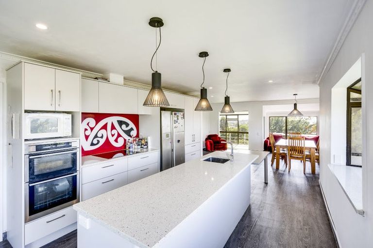 Photo of property in 10 Poaka Place, Taradale, Napier, 4112