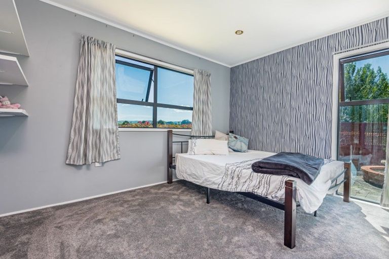 Photo of property in 24 Halls Road, Pahiatua, 4910