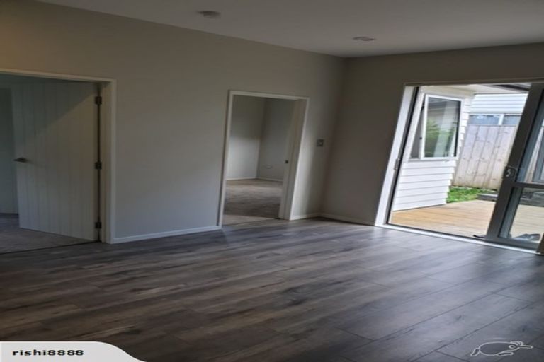 Photo of property in 218b Metcalfe Road, Ranui, Auckland, 0612