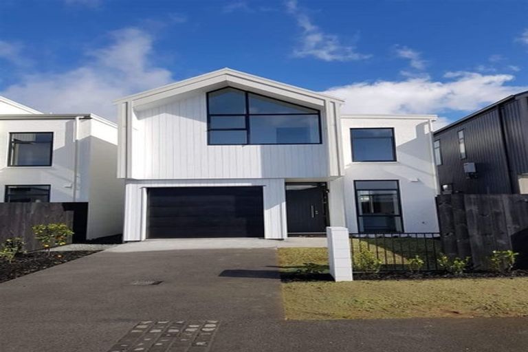 Photo of property in 51 Battalion Drive, Papakura, 2110