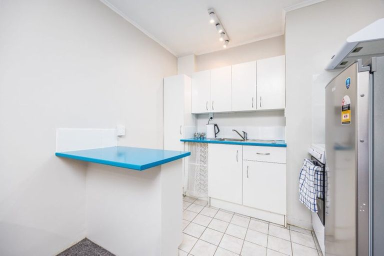 Photo of property in Eden Heights Apartments, 1m/94 Dominion Road, Mount Eden, Auckland, 1024