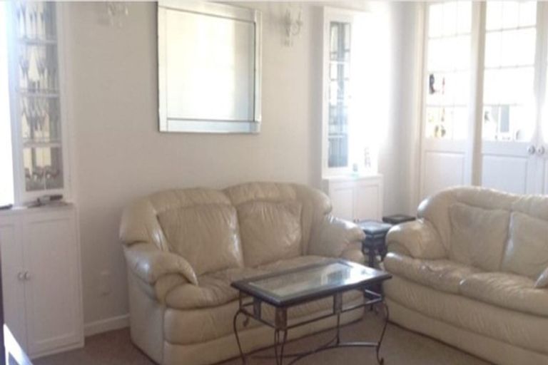 Photo of property in 28 Para Street, Miramar, Wellington, 6022