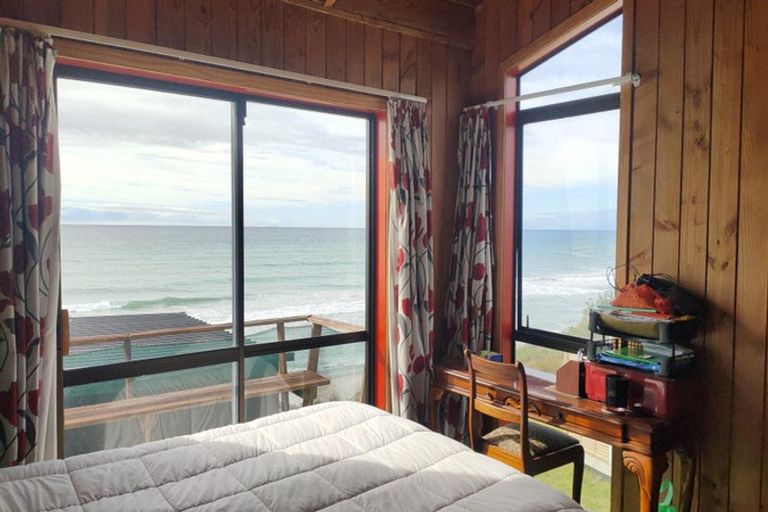 Photo of property in 113 Pukehina Parade, Pukehina, Te Puke, 3189