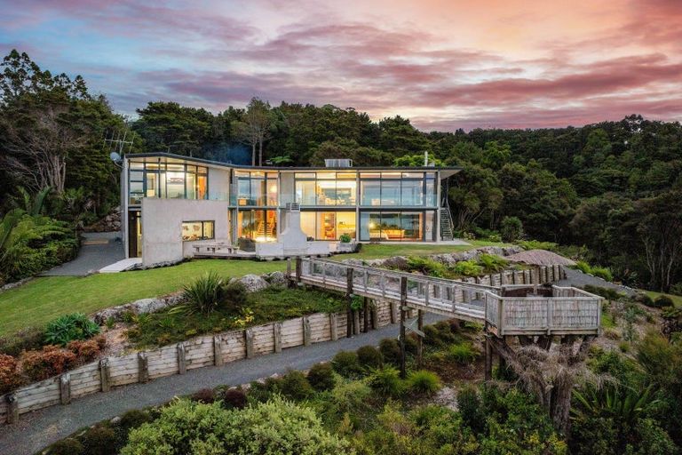 Photo of property in 50 Te Rongo Road, Parua Bay, Whangarei, 0174