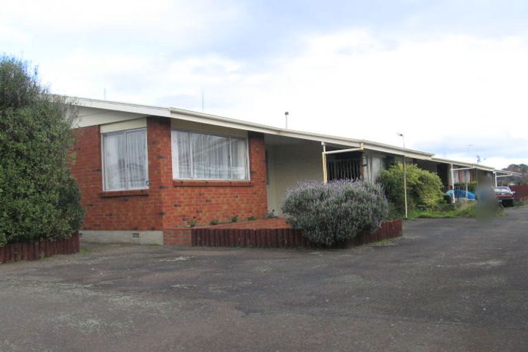Photo of property in 138f Heretaunga Street, Palmerston North, 4414