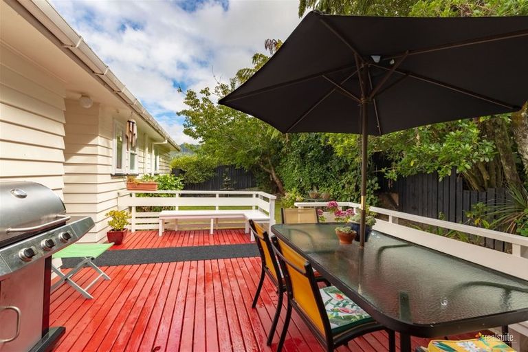 Photo of property in 42 Sunshine Crescent, Kelson, Lower Hutt, 5010