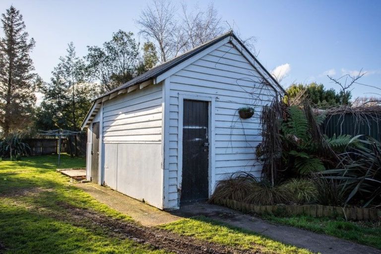 Photo of property in 12 Wyndham Street, Carterton, 5713