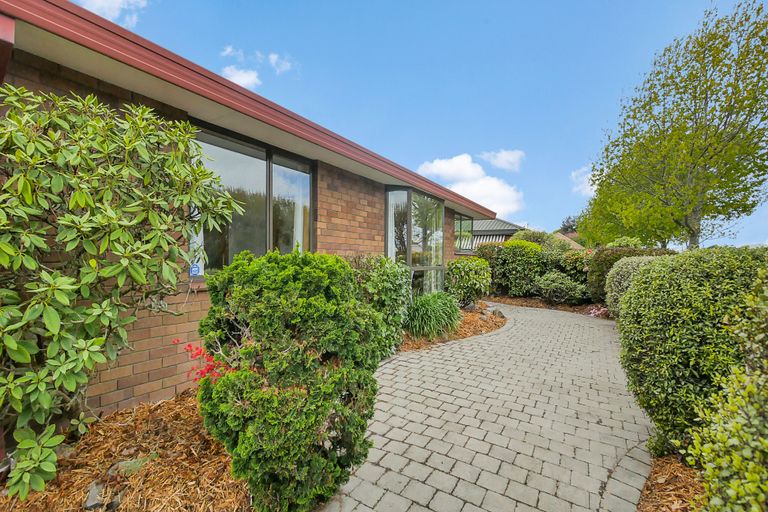 Photo of property in 1/228 Yaldhurst Road, Avonhead, Christchurch, 8042