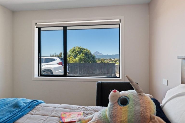 Photo of property in 40 Barrett Road, Whalers Gate, New Plymouth, 4310