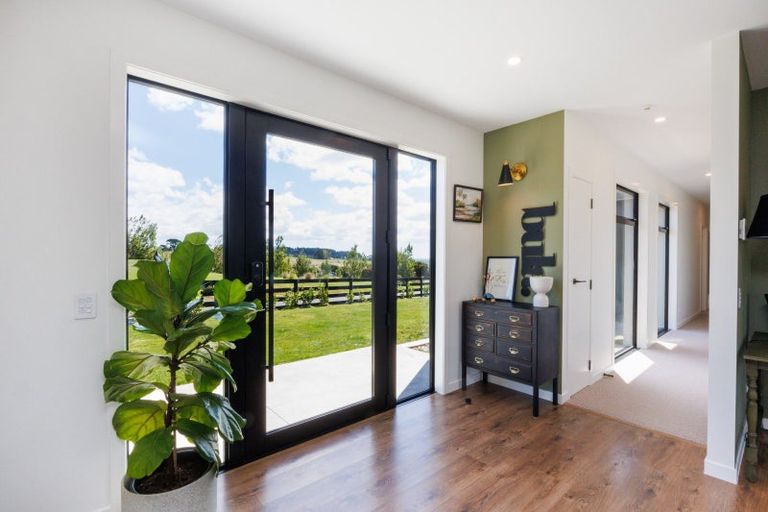 Photo of property in 4 Castlebridge Lane, Aokautere, Palmerston North, 4471