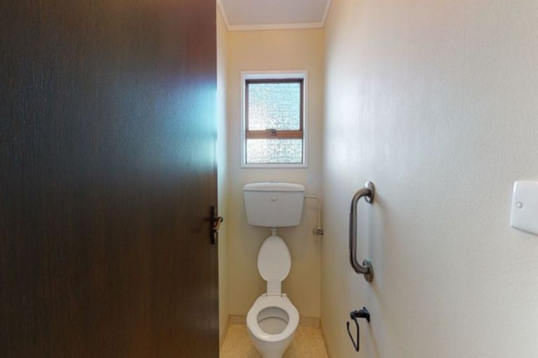 Photo of property in 5 Banks Place, Tawhero, Whanganui, 4501