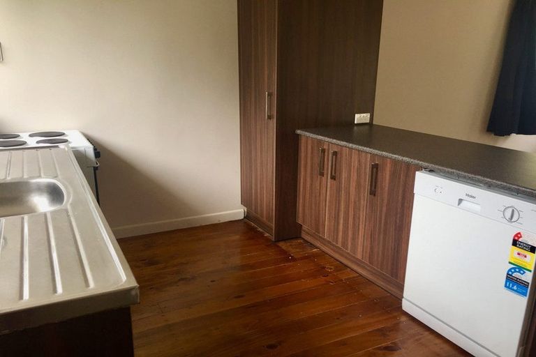 Photo of property in 14a Ocean View Road, Hatfields Beach, Orewa, 0931