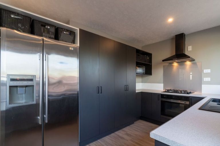 Photo of property in 2/126b Inwoods Close, Parklands, Christchurch, 8083