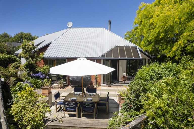 Photo of property in 9 Tripp Place, Ilam, Christchurch, 8041