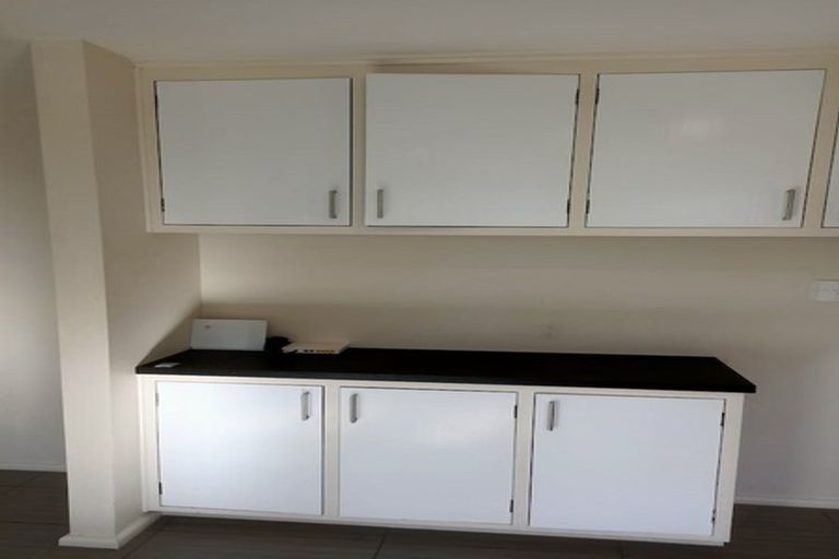 Photo of property in 364 Yaldhurst Road, Russley, Christchurch, 8042