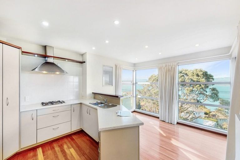 Photo of property in 25a Benares Street, Khandallah, Wellington, 6035