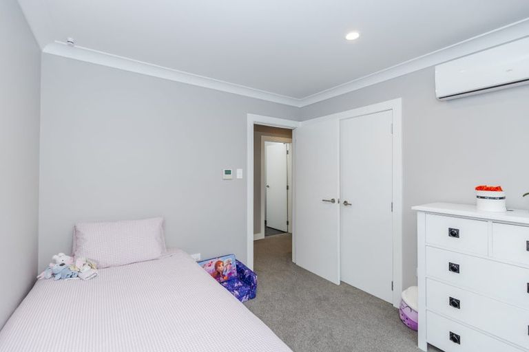 Photo of property in 54 Chedworth Avenue, Chedworth, Hamilton, 3210