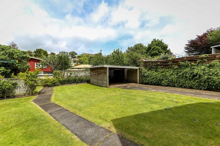 Photo of property in 22 Stuart Place, Blagdon, New Plymouth, 4310