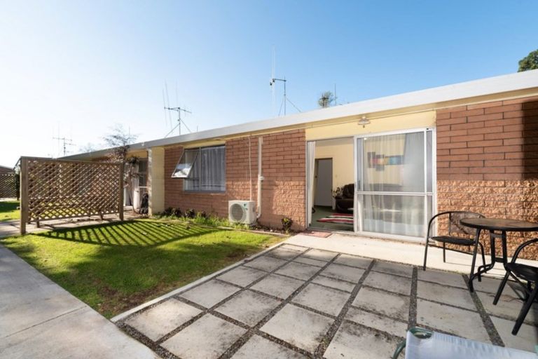 Photo of property in 526 Devonport Road, Tauranga South, Tauranga, 3112