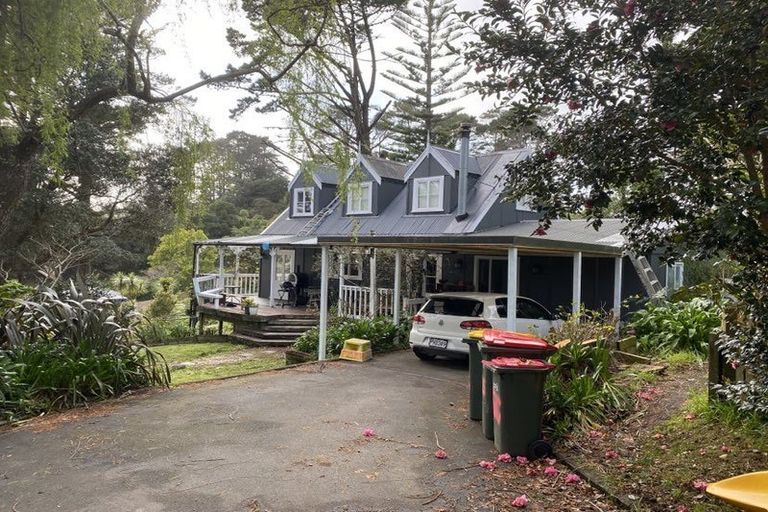 Photo of property in 225 Victory Road, Laingholm, Auckland, 0604