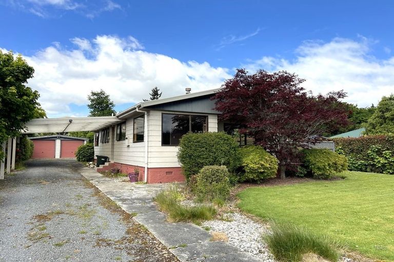 Photo of property in 17 Halsey Street, Clinton, 9534