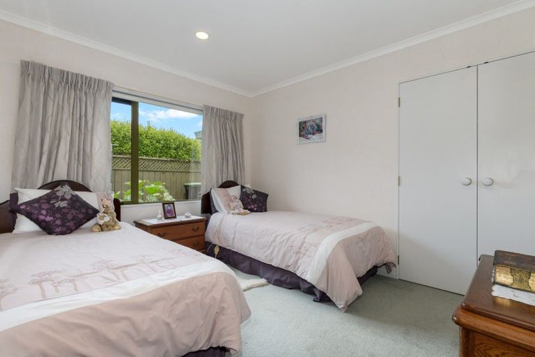 Photo of property in 23 Knightsbridge Place, Bethlehem, Tauranga, 3110