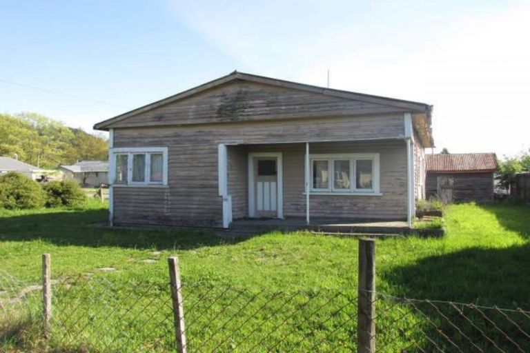 Photo of property in 112 Buller Road, Reefton, 7830