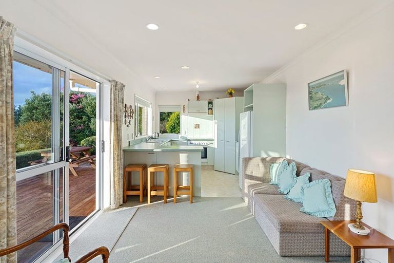 Photo of property in 227 Huia Street, Waikanae, 5391