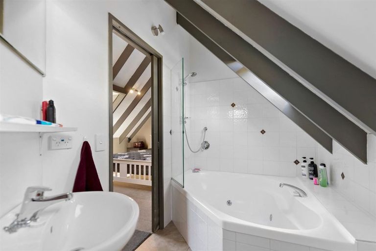 Photo of property in 144 Aubrey Road, Wanaka, 9305