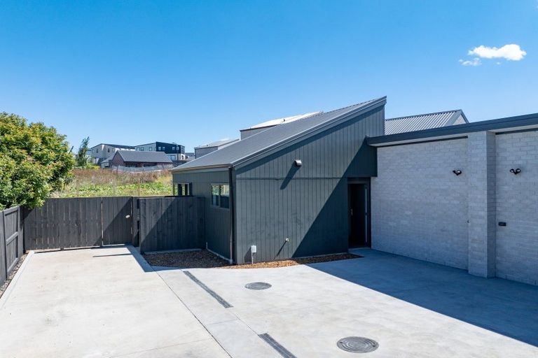 Photo of property in 42 Ladeira Place, Fitzroy, Hamilton, 3206