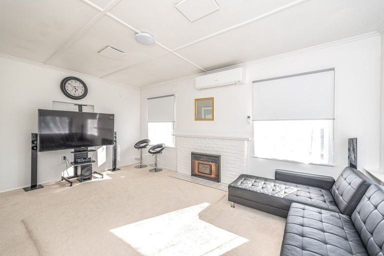 Photo of property in 37 Puriri Street, Gonville, Whanganui, 4501