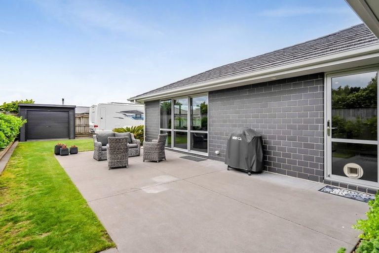 Photo of property in 15 Keene Drive, Bell Block, New Plymouth, 4312