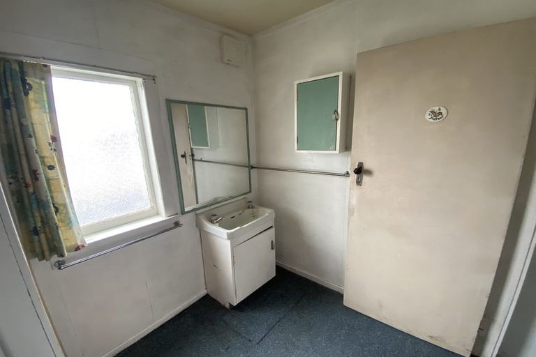 Photo of property in 232 Great South Road, Huntly, 3700